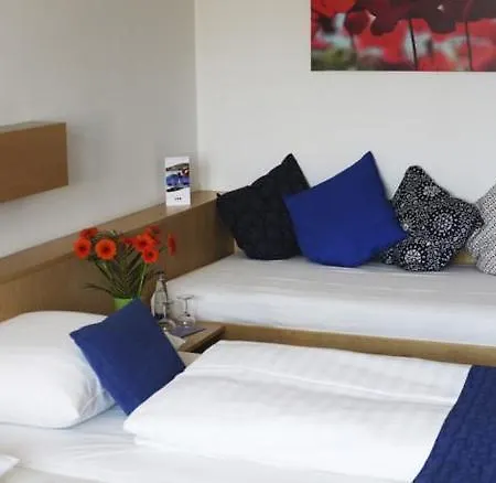 Отель Comfort Atlantic Muenchen Sued Оттобрунн