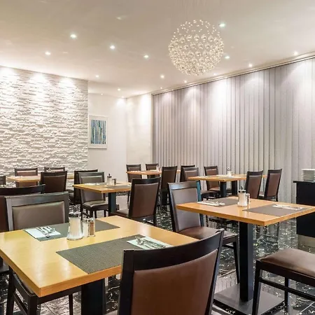 Comfort Atlantic Muenchen Sued 4*